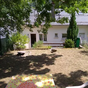 Studio Cosy Avec Terrasse Et Jardinet Cauterets